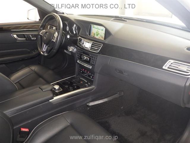 MERCEDES BENZ E CLASS 2015 Image 3