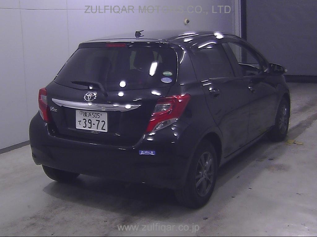 TOYOTA VITZ 2015 Image 2