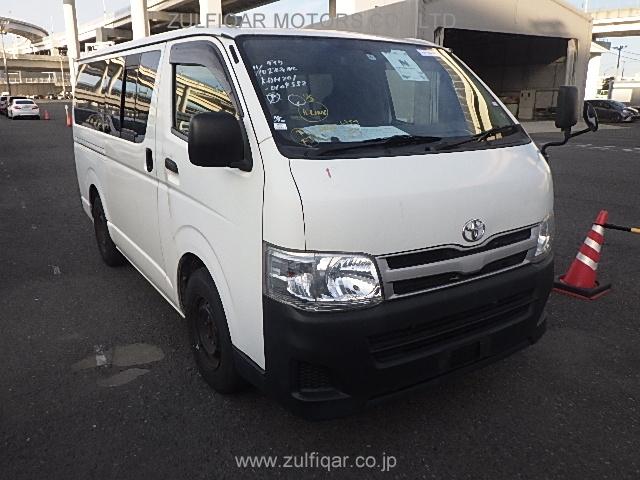 TOYOTA HIACE 2012 Image 11