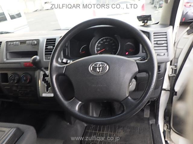 TOYOTA HIACE 2012 Image 23