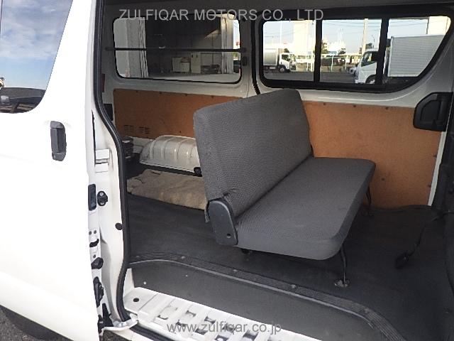 TOYOTA HIACE 2012 Image 24