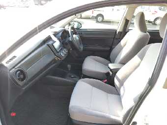 TOYOTA COROLLA AXIO 2018 Image 14