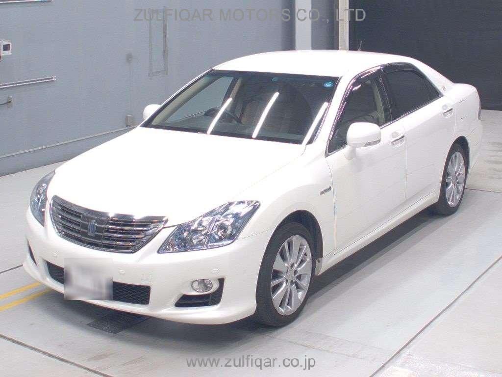 TOYOTA CROWN HYBRID 2010 Image 1