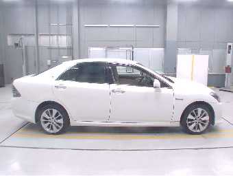 TOYOTA CROWN HYBRID 2010 Image 3