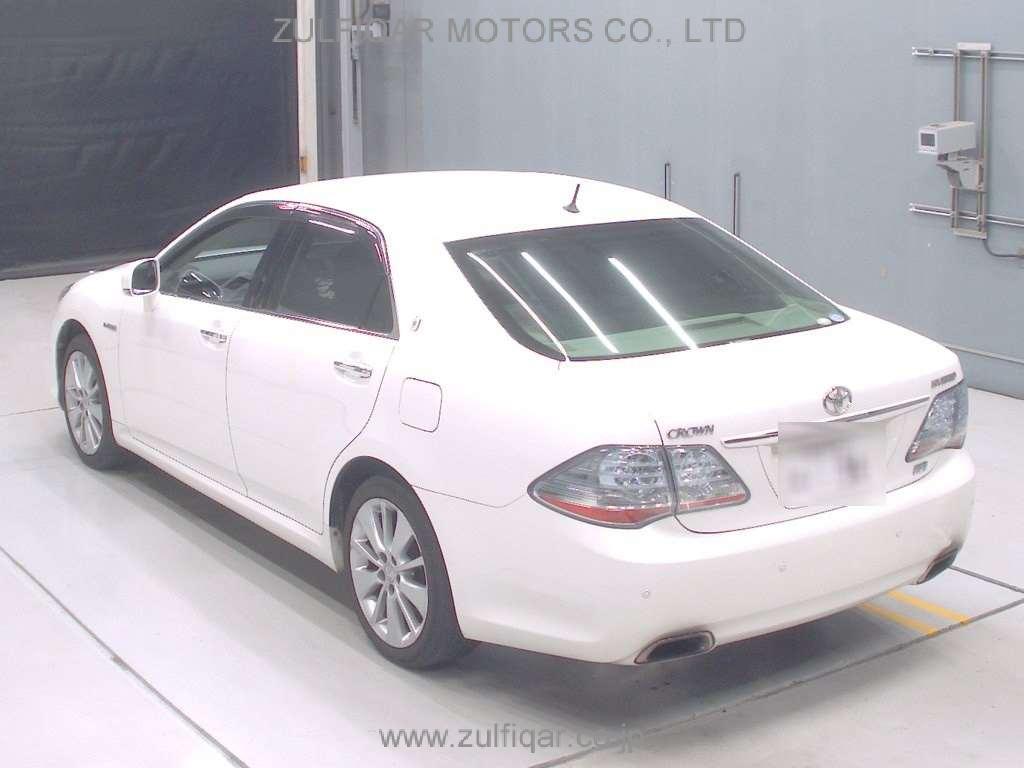 TOYOTA CROWN HYBRID 2010 Image 6