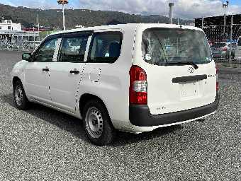 TOYOTA PROBOX 2018 Image 17