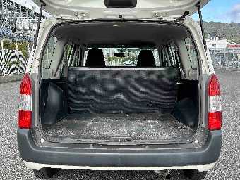 TOYOTA PROBOX 2018 Image 10