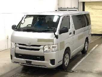TOYOTA HIACE 2018 Image 3