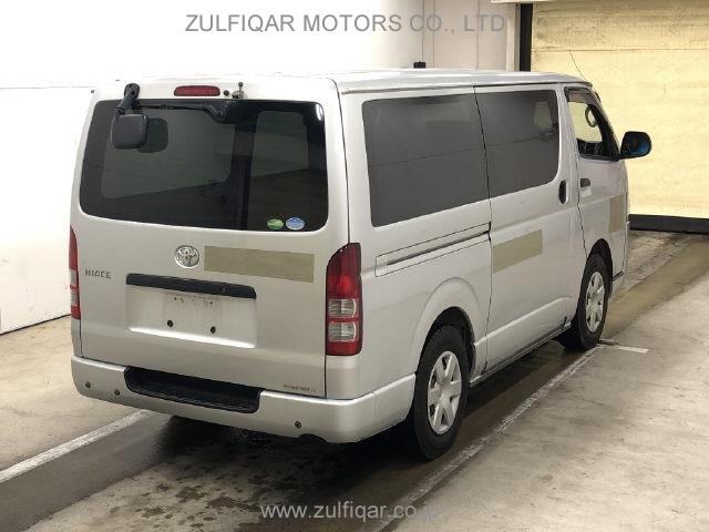 TOYOTA HIACE 2018 Image 4