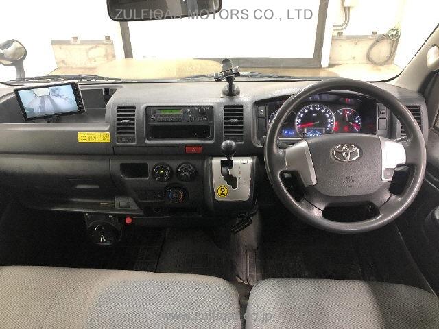 TOYOTA HIACE 2018 Image 5
