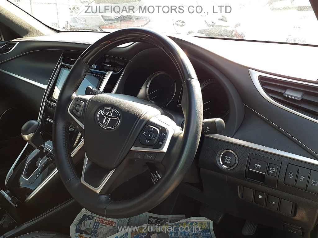 TOYOTA HARRIER 2019 Image 7