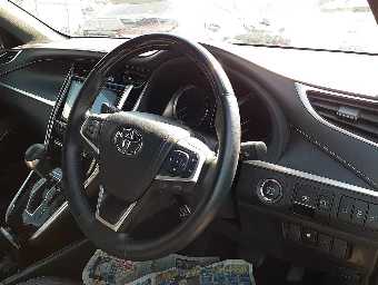 TOYOTA HARRIER 2019 Image 7