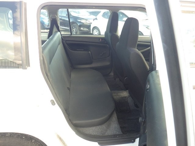 TOYOTA PROBOX 2018 Image 20