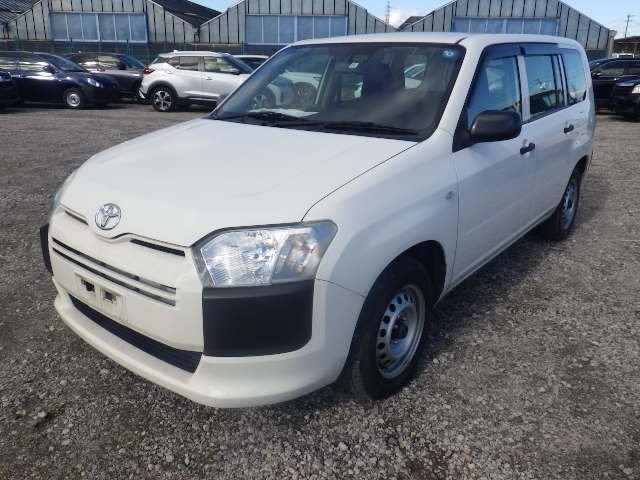 TOYOTA PROBOX 2018 Image 32