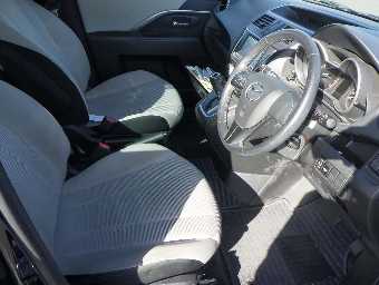 MAZDA PREMACY 2017 Image 13