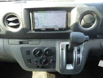 NISSAN NV350 CARAVAN 2018 Image 8