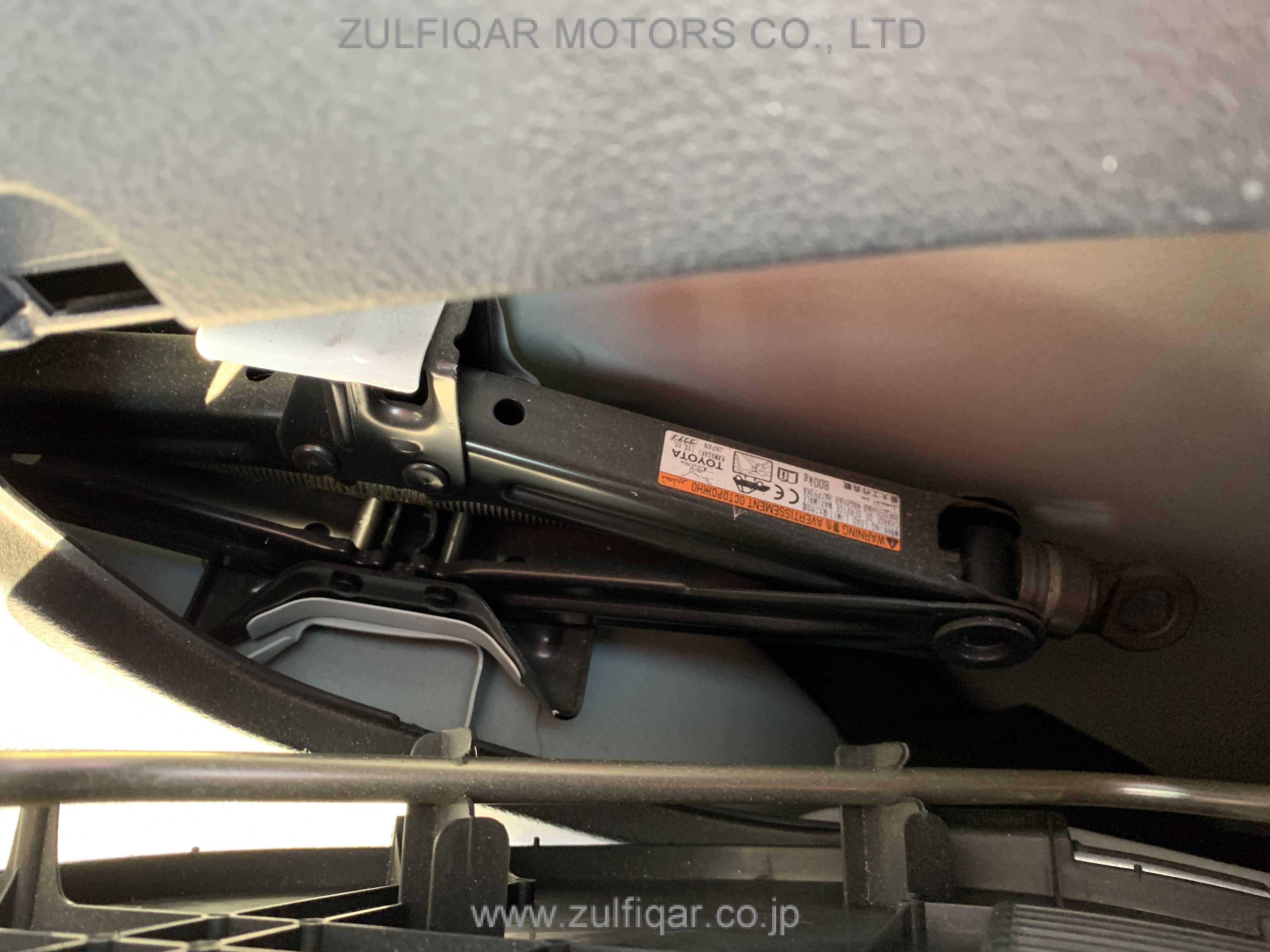 TOYOTA PROBOX 2018 Image 11