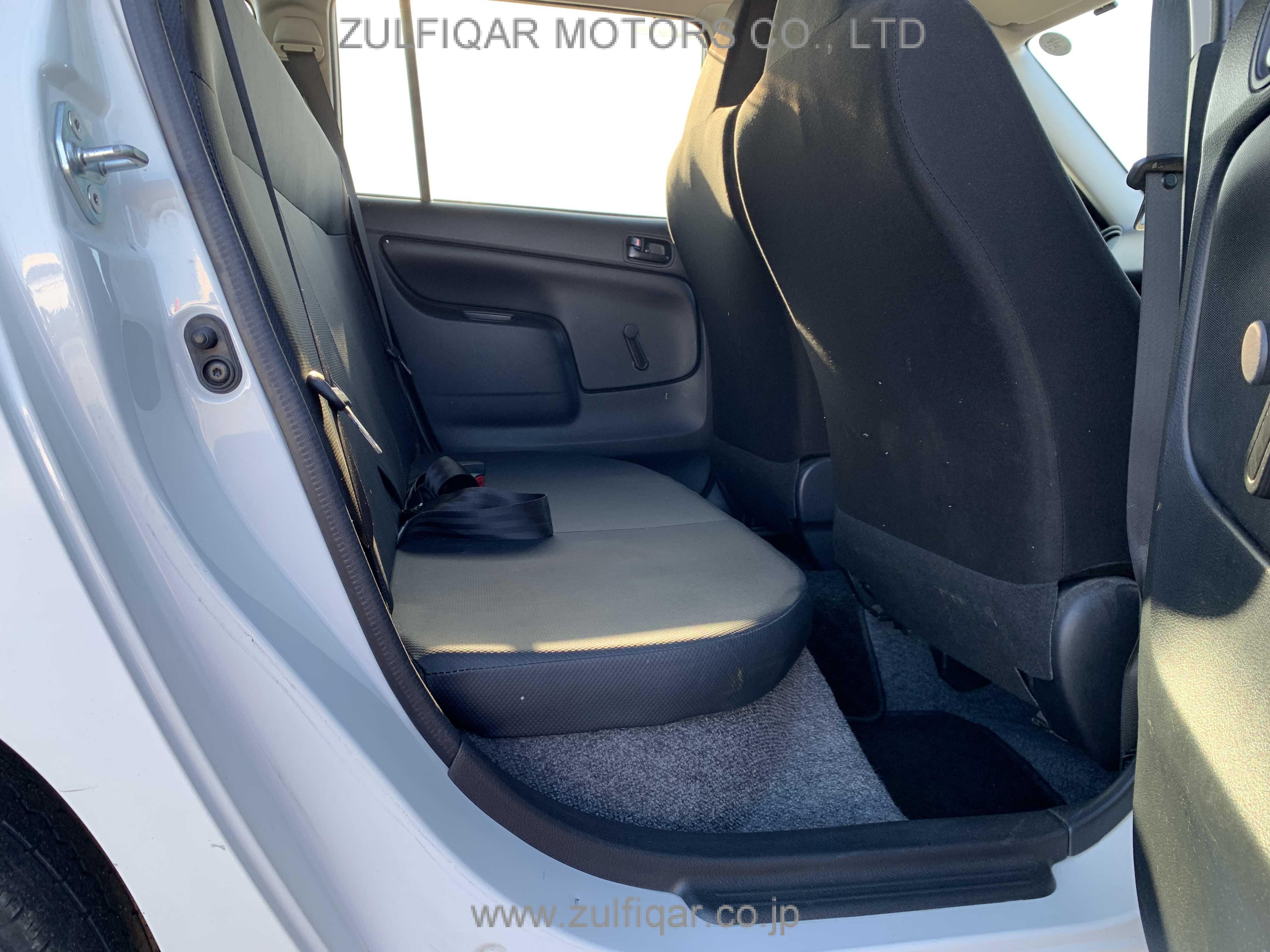 TOYOTA PROBOX 2018 Image 8