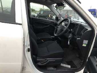 TOYOTA PROBOX 2018 Image 12