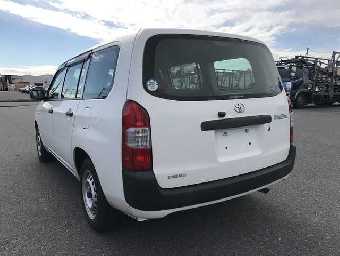 TOYOTA PROBOX 2018 Image 18