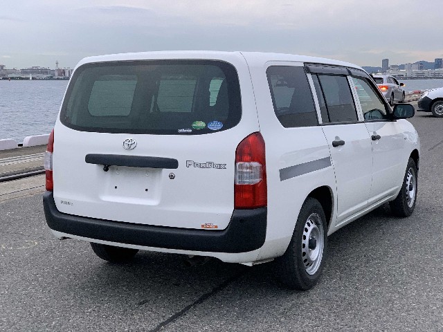TOYOTA PROBOX 2018 Image 26