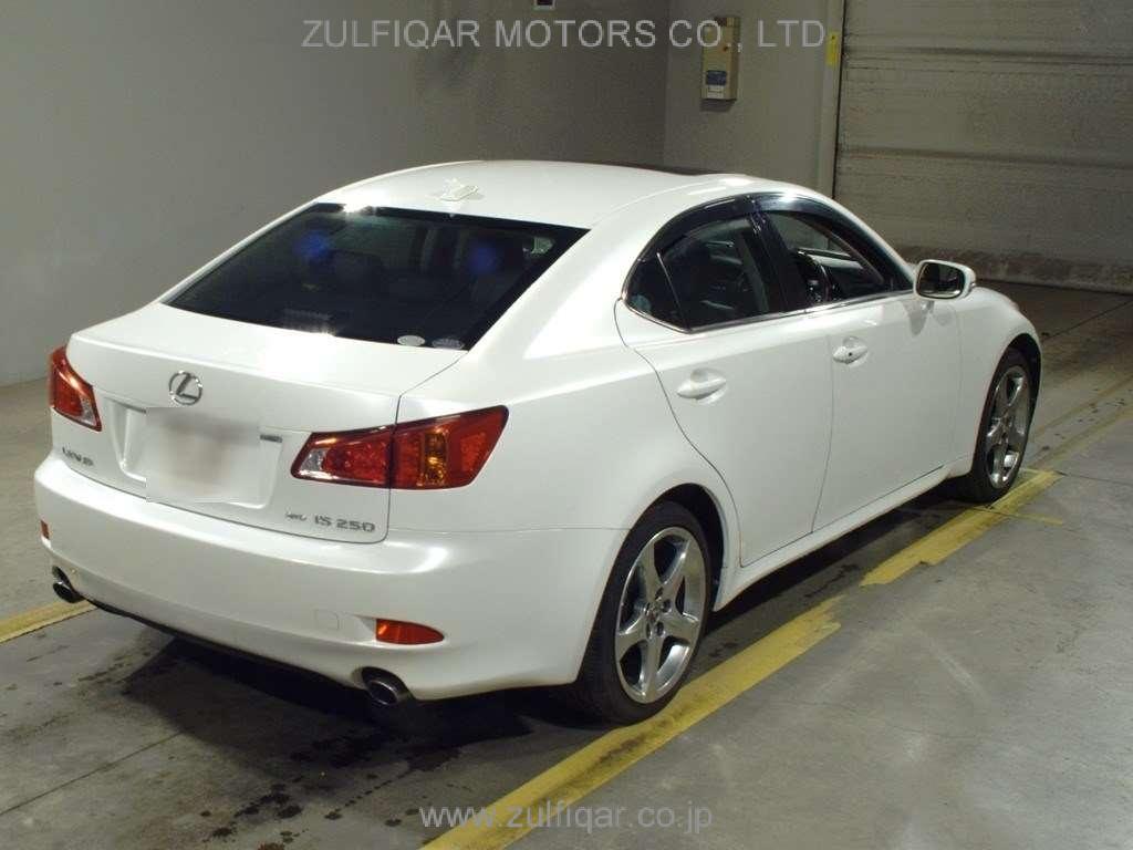 LEXUS IS 2008 Image 2
