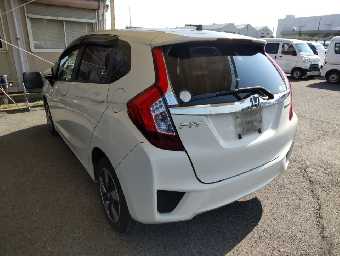 HONDA FIT HYBRID 2016 Image 4