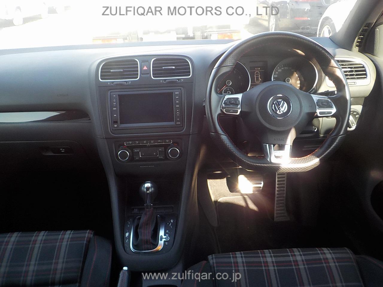 VOLKSWAGEN GOLF 2009 Image 7