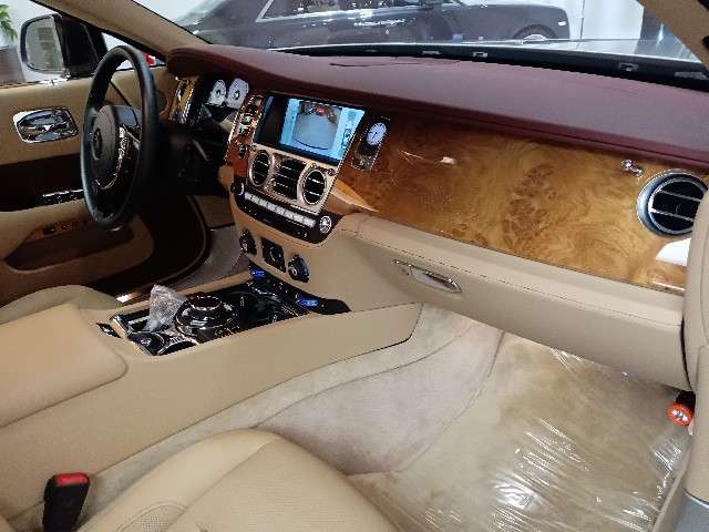 ROLLS ROYCE WRAITH 2017 Image 32