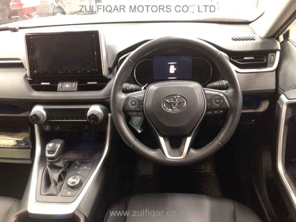 TOYOTA RAV-4 2020 Image 6