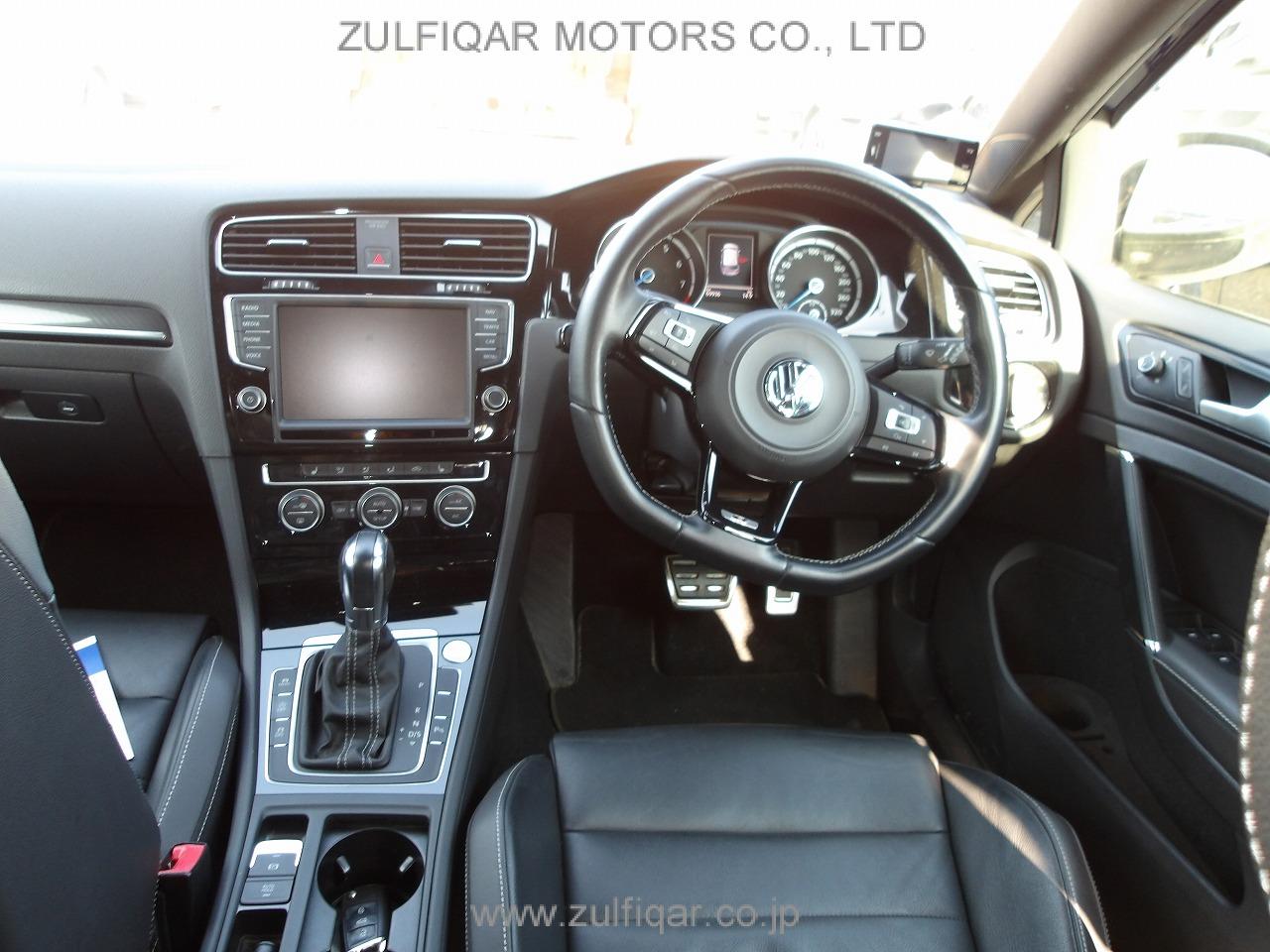 VOLKSWAGEN GOLF R 2014 Image 7