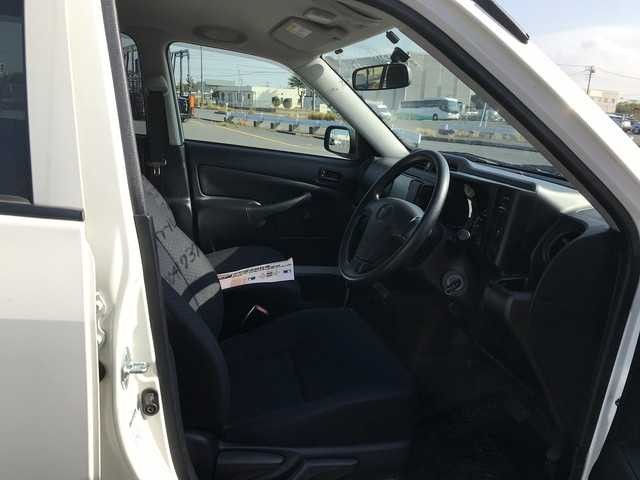 TOYOTA PROBOX 2018 Image 22