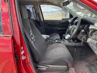 TOYOTA HILUX 2018 Image 7