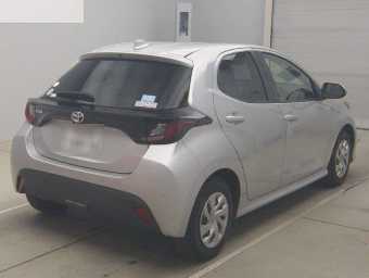 TOYOTA YARIS 2021 Image 2