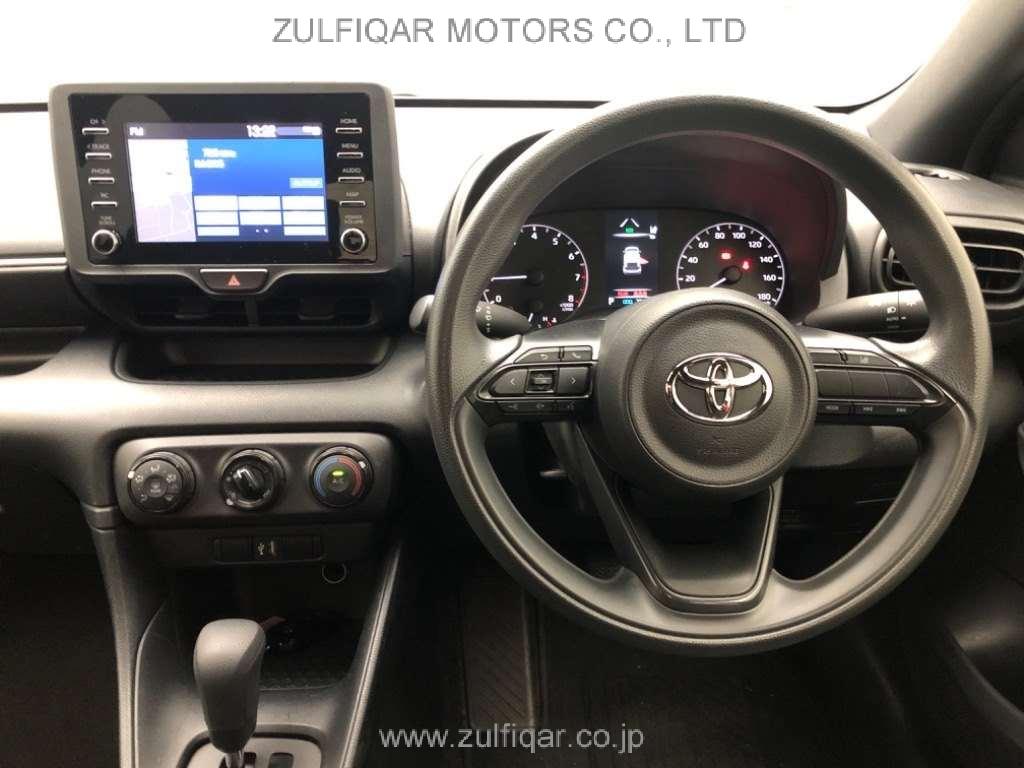 TOYOTA YARIS 2021 Image 6