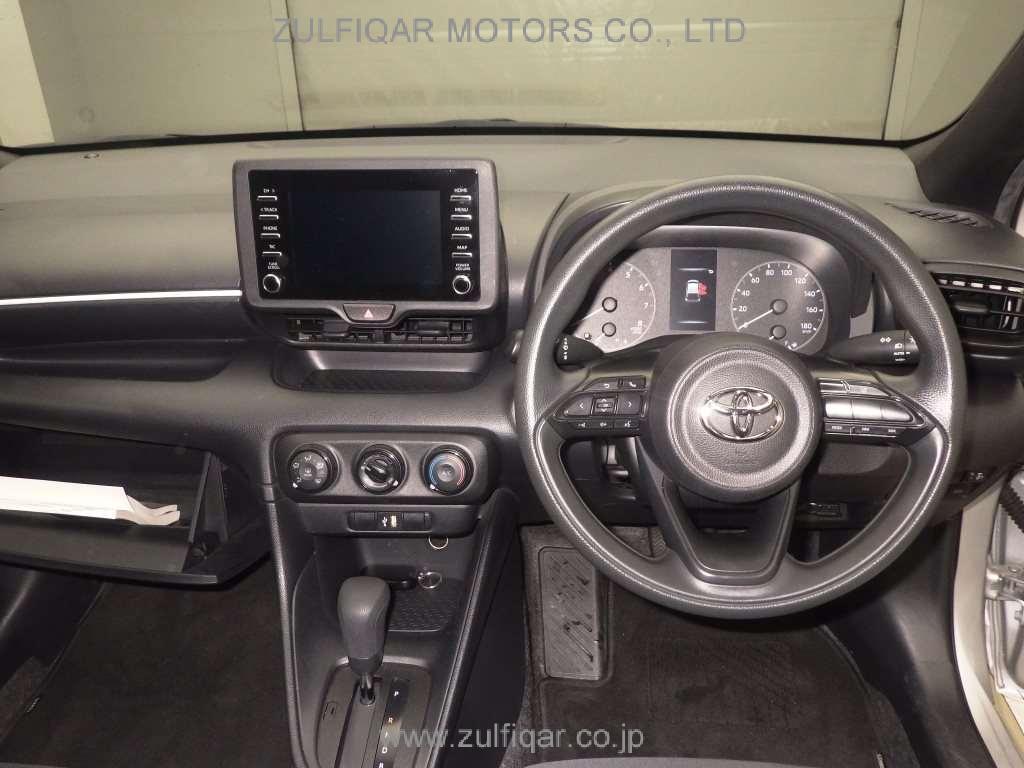 TOYOTA YARIS 2021 Image 6