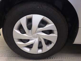 TOYOTA YARIS 2021 Image 9