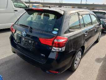 TOYOTA COROLLA FIELDER 2018 Image 11