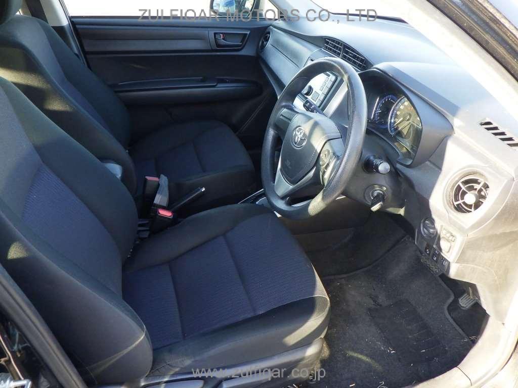 TOYOTA COROLLA FIELDER 2018 Image 5