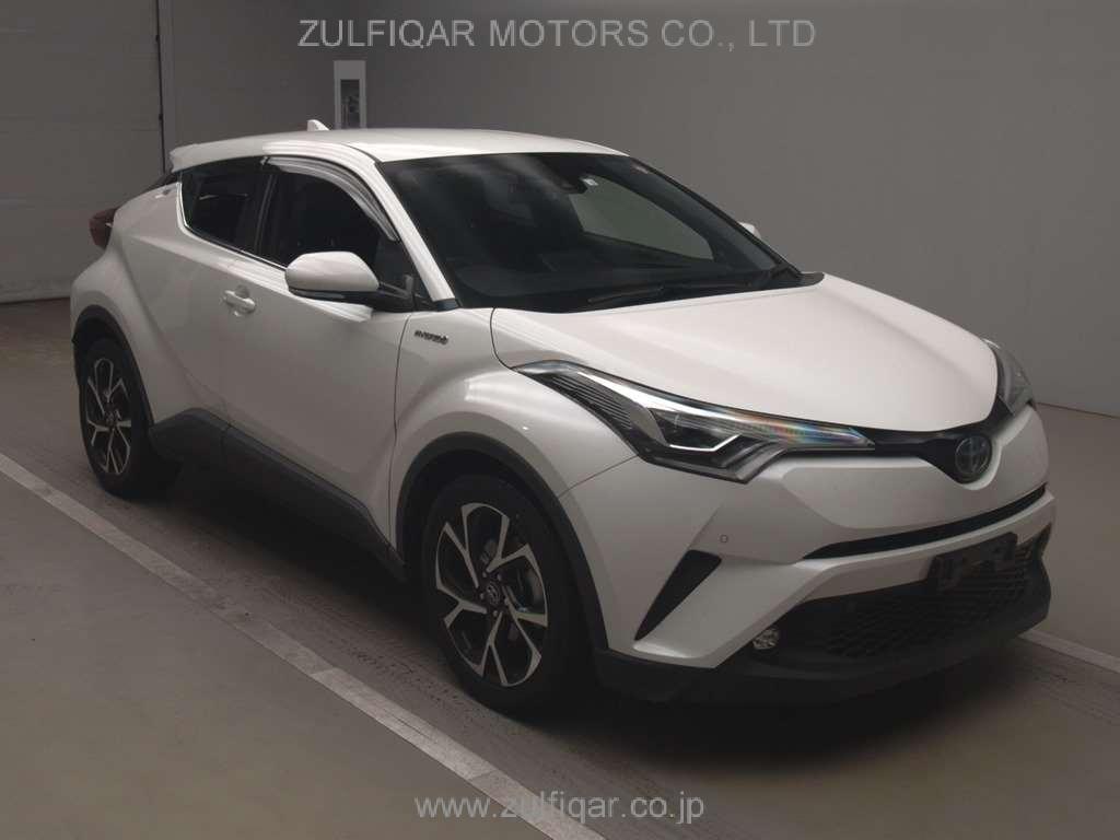 TOYOTA C-HR 2018 Image 3