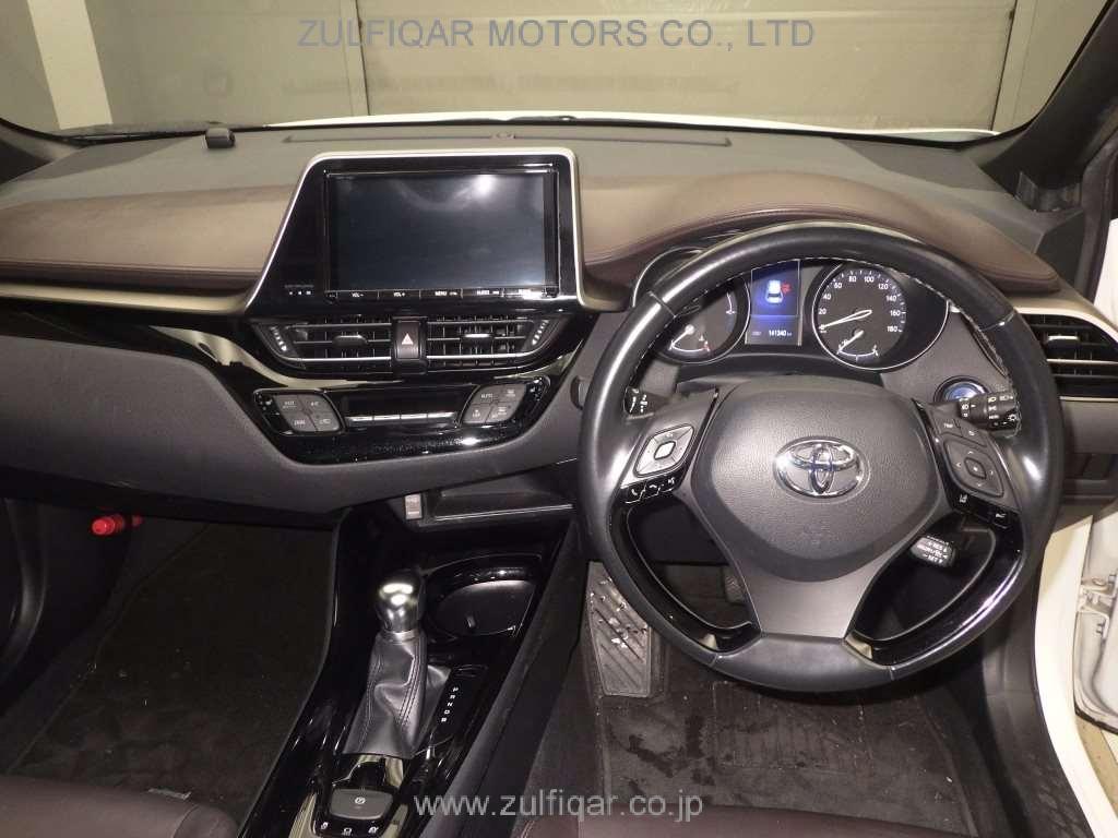 TOYOTA C-HR 2018 Image 6