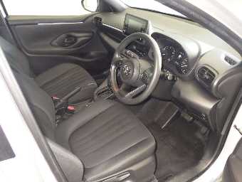 TOYOTA YARIS 2021 Image 5
