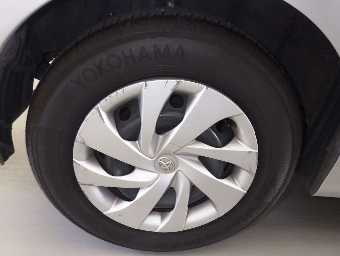 TOYOTA YARIS 2021 Image 9