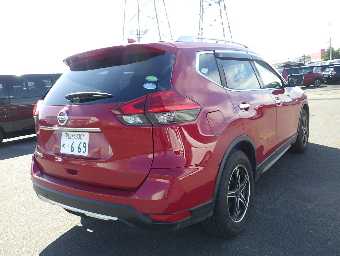 NISSAN X-TRAIL 2017 Image 4