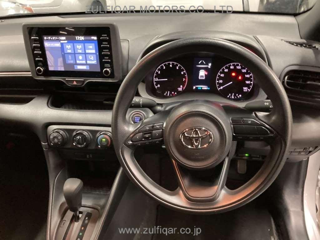 TOYOTA YARIS 2021 Image 6