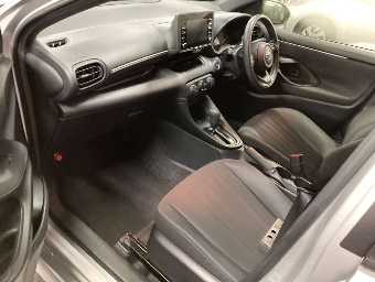 TOYOTA YARIS 2021 Image 7