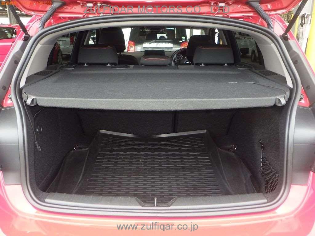 BMW 1 SERIES 2015 Image 8