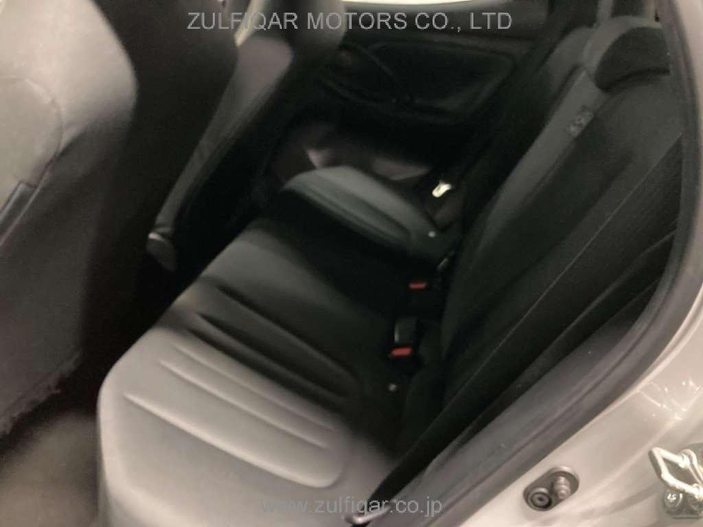 TOYOTA YARIS 2020 Image 8