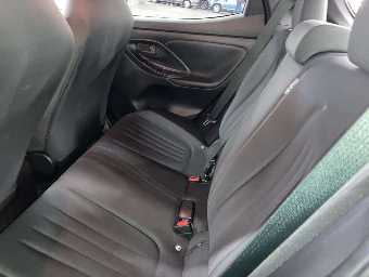TOYOTA YARIS 2021 Image 8
