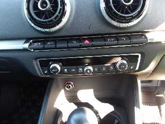 AUDI S3 2015 Image 14